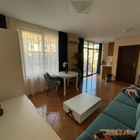 아파트 Helios I Premium 스베티 블라스